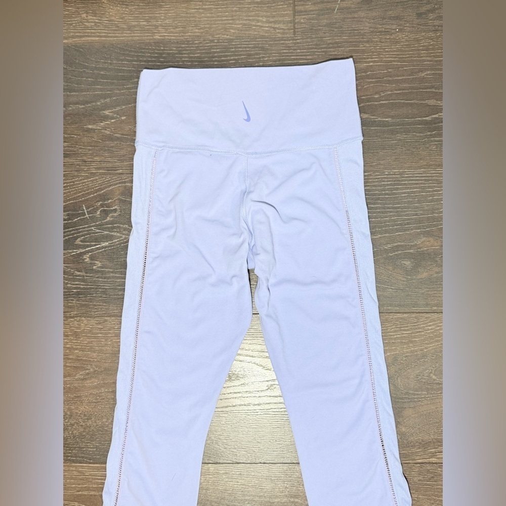 Nike Women's Light Purple Leggings